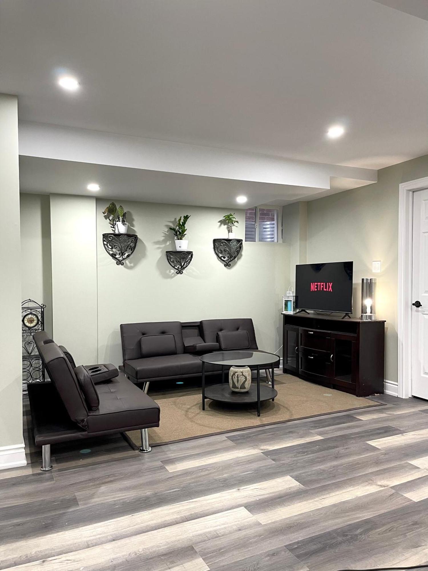 Niagara Falls Bnb 15 Mins Away From Falls ソロルド エクステリア 写真